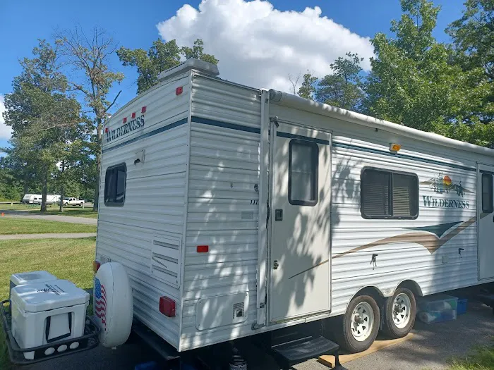 Camp Meade RV Park Picture 2