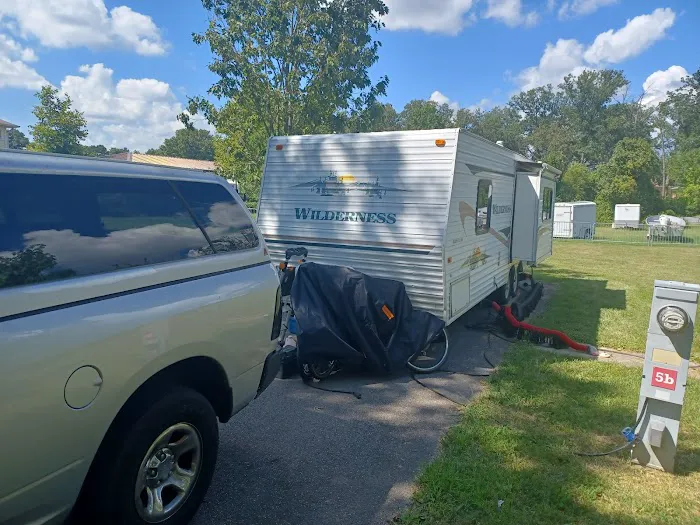 Camp Meade RV Park Picture 3