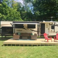 Creek-N-Wood RV Park and Campground ico