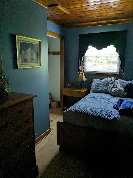 Majestic Kamp Log Cabin Picture 2