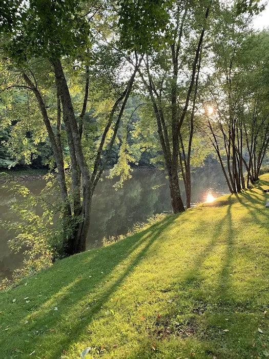 Riverhurst Park Campground Picture 8