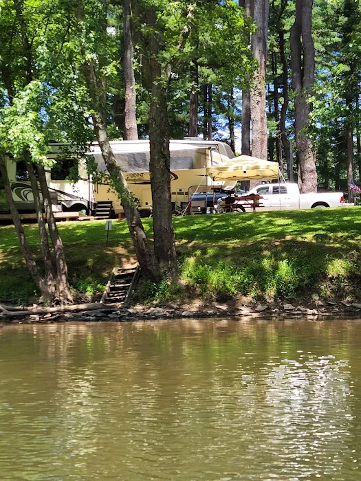 Riverhurst Park Campground Picture 9