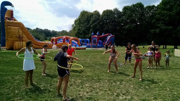 Adventure Bound Camping Resort - Four Winds Picture 8