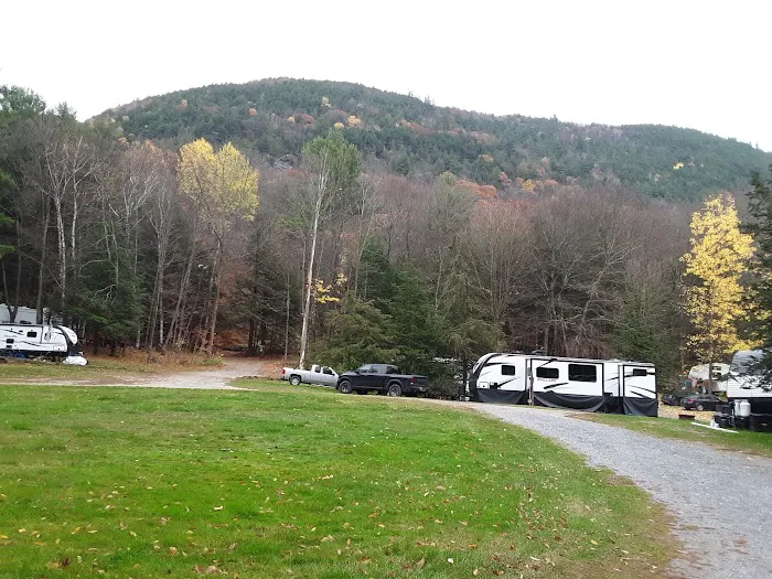 Green Mountain Family Campground Picture 2