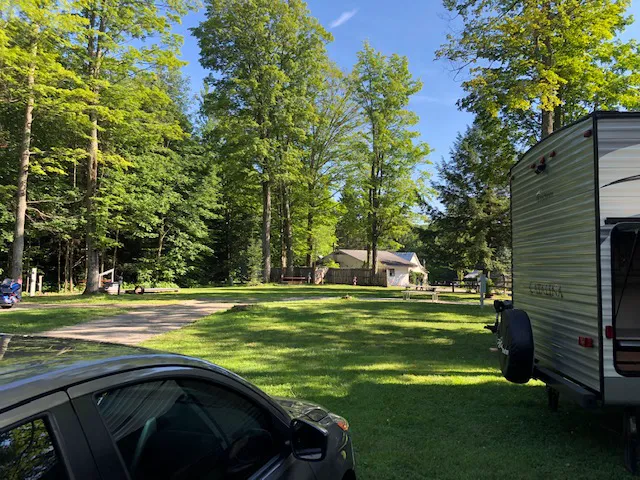 Lazy Lions Campground Picture 3