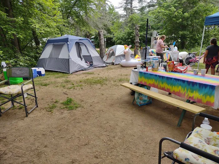 Lazy River Camping Area Picture 7