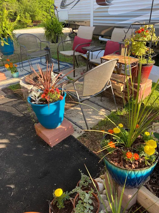 Circle 9 Ranch Campground Picture 5