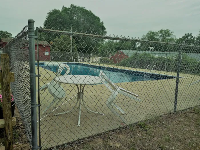 Circle 9 Ranch Campground Picture 6