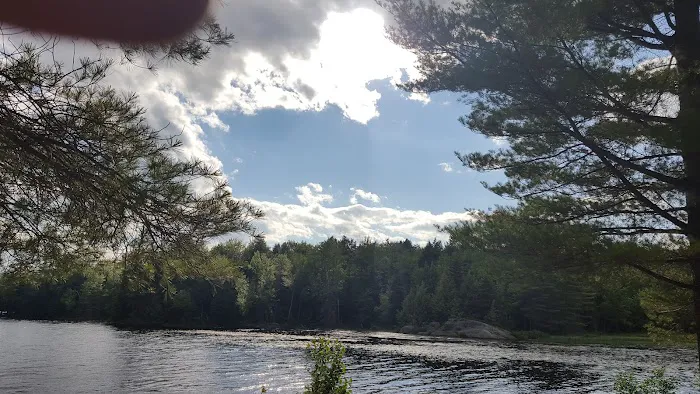 Putnam Pond Campground Picture 2