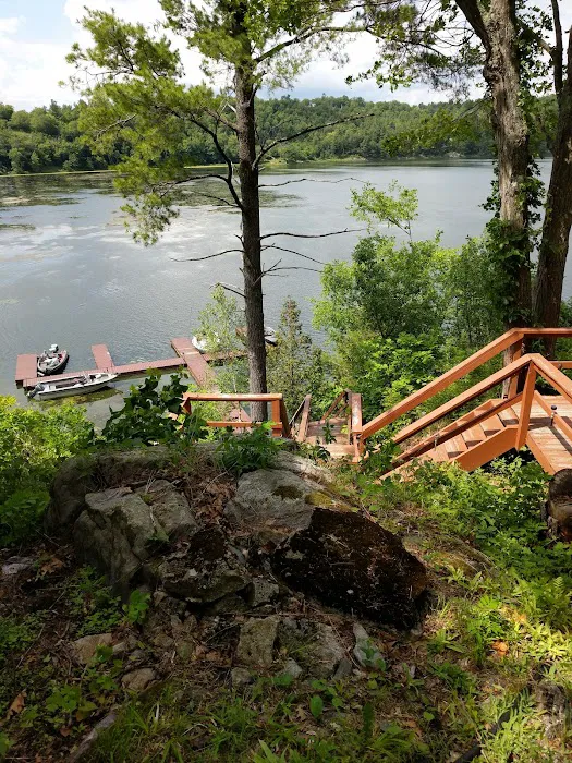 Back Bay Campground & Cottages Picture 9