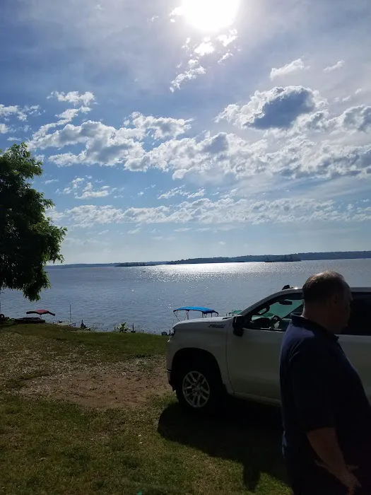 Davis Country Cabins Picture 2