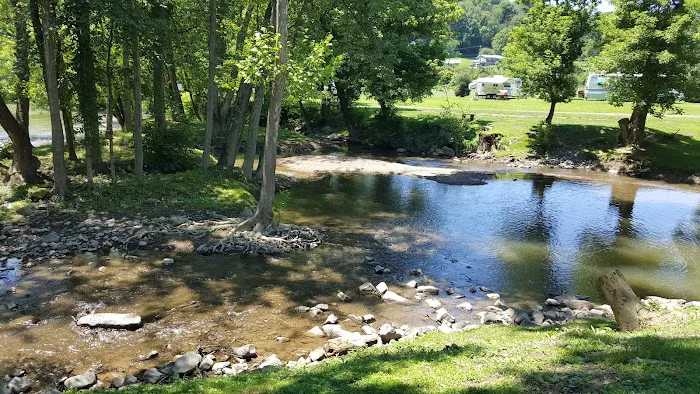 River Front Family Campground Picture 7