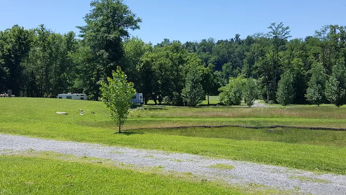 River Front Family Campground Picture 8