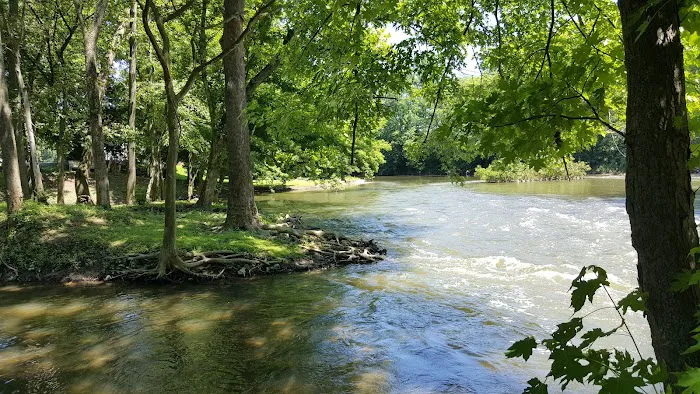 River Front Family Campground Picture 2