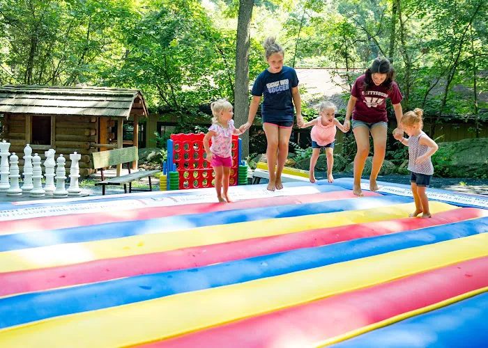 Gettysburg / Battlefield KOA Holiday Picture 6