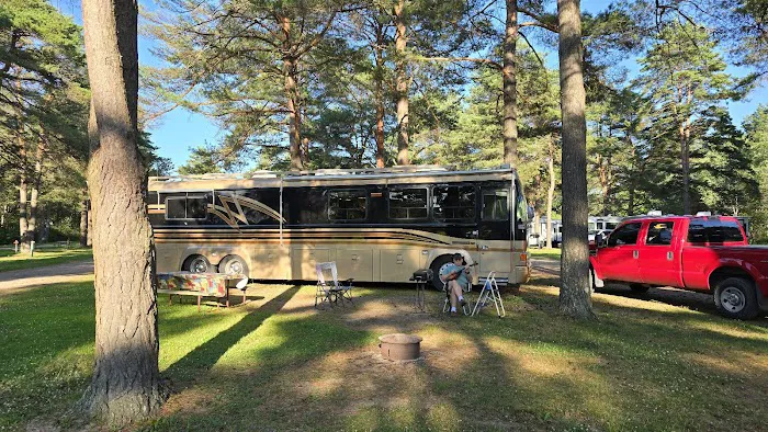 High Pines RV Park Picture 3