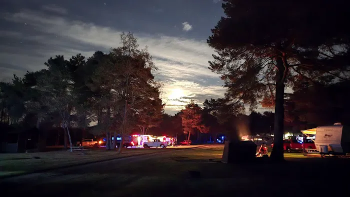 High Pines RV Park Picture 9