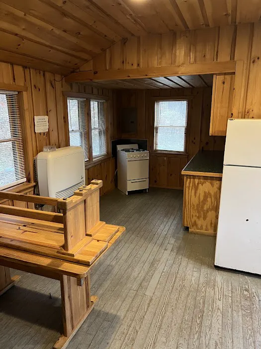 Congdon Cabins Picture 2