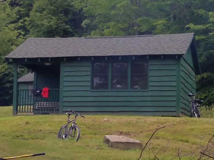 Congdon Cabins Picture 3