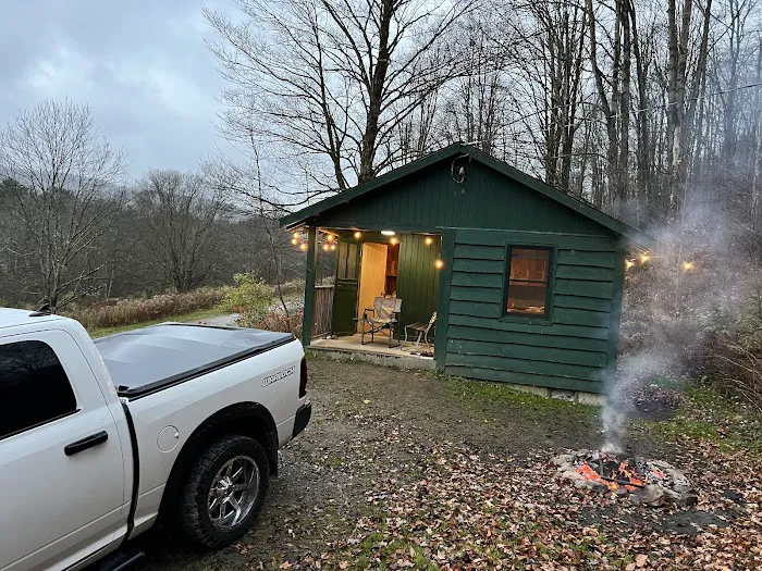 Congdon Cabins Picture 9