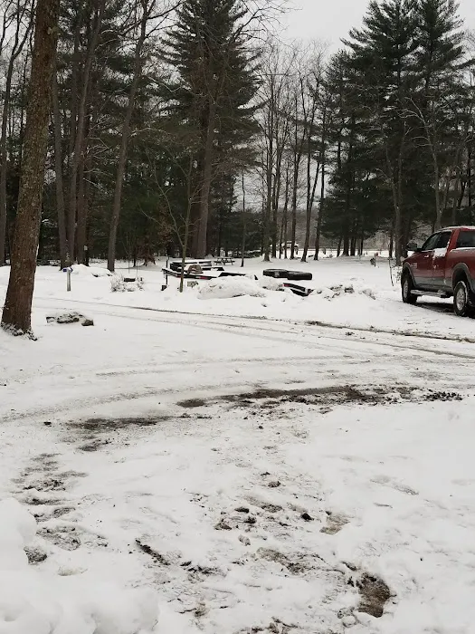 Woodhaven Campgrounds Picture 3