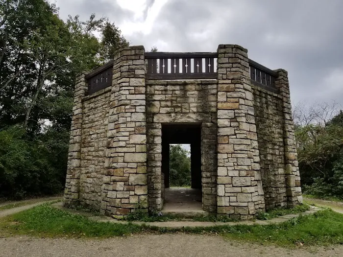 Summit Cabins Picture 9