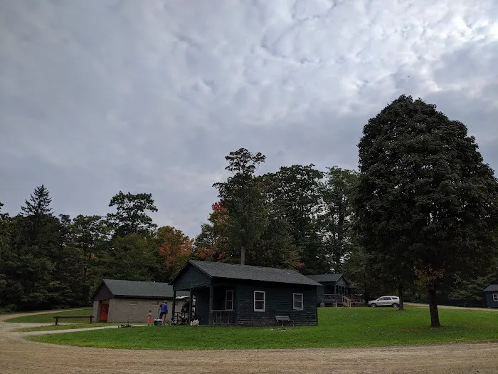 Summit Cabins Picture 8