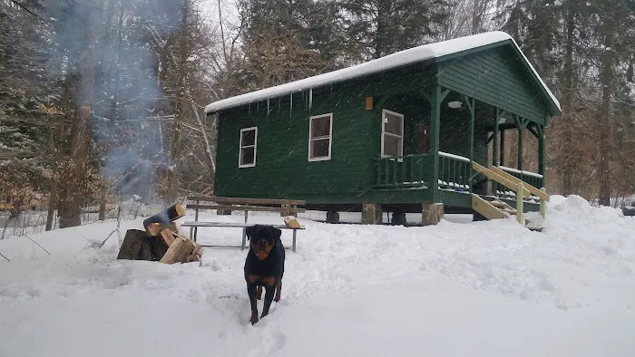 McIntosh Cabins Picture 7