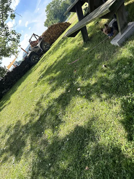 Lazy Acres Campgrounds Picture 7