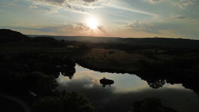 Lazy Acres Campgrounds Picture 1