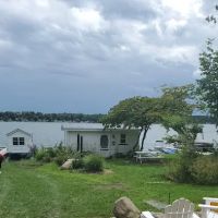 Lakefront cottage @ Silverlaken Estate ico