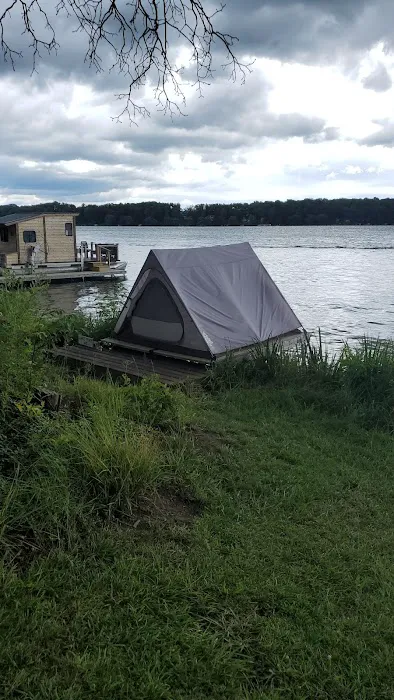 Lake Tent #2 @ Silverlaken Estate Picture 3