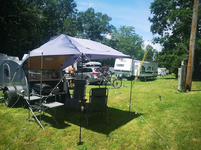 10 Acres Campground Picture 2