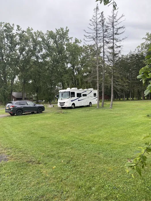 Crown Point Campground Picture 6