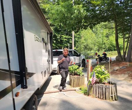 Pine Hollow Campground