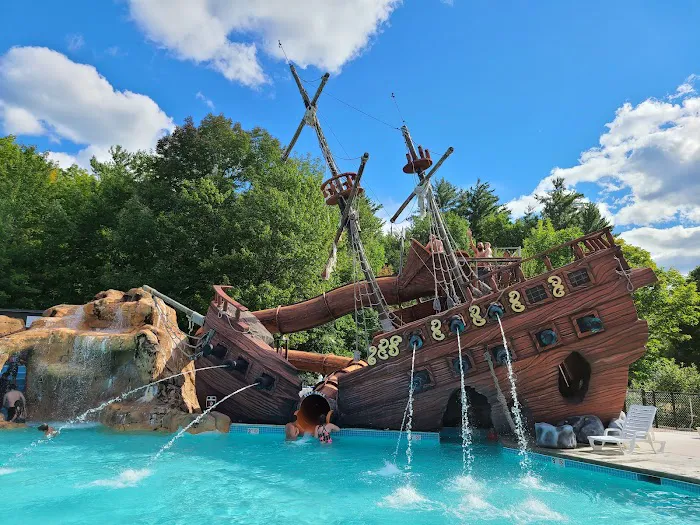 Moose Hillock Camping Resort Picture 8