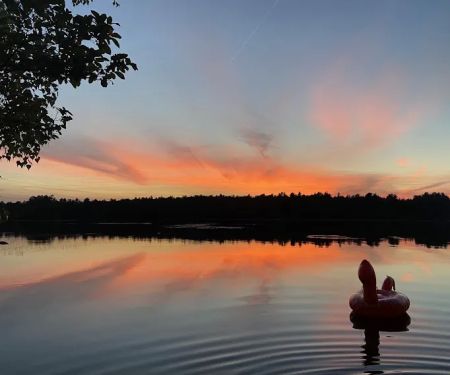 Ayers Lake Farm Campground & Cottages