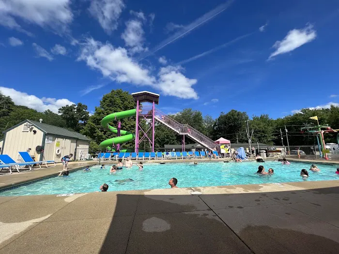 Strafford / Lake Winnipesaukee South KOA Holiday Picture 1