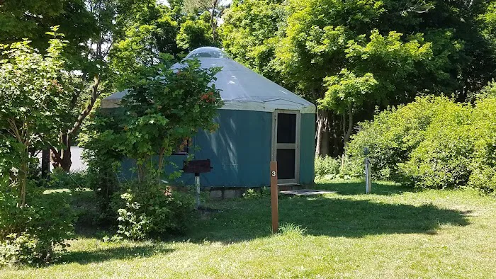 Peddocks Island Yurt #3 Picture 2