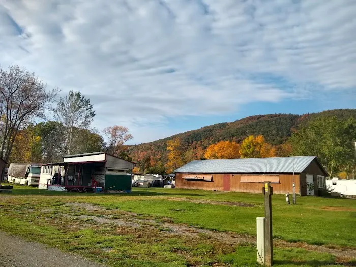 Laku RV Campground Picture 7