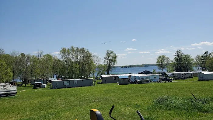 The Lake Club at Black Lake Picture 6