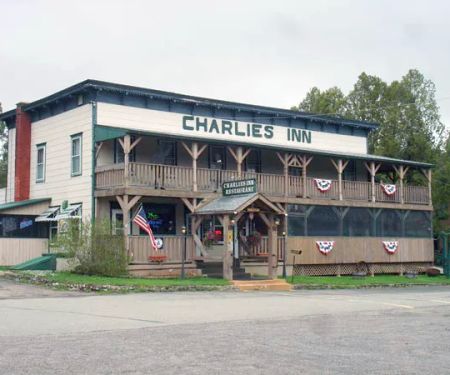 Charlie's Inn Junction Campground
