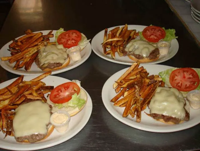 Charlie's Inn Junction Campground Picture 4