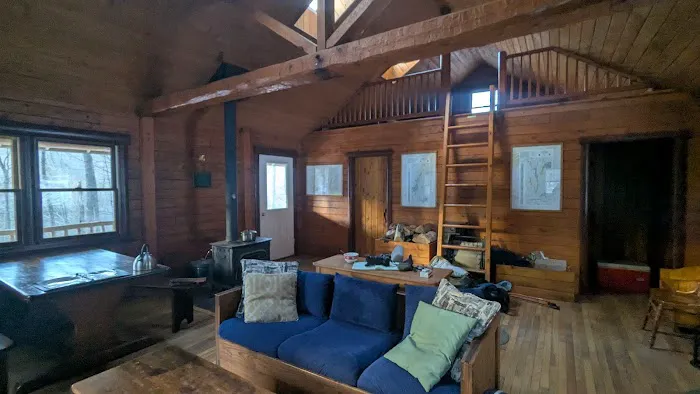 Silberman Trail Center (PATC): Cabin access gate Picture 2