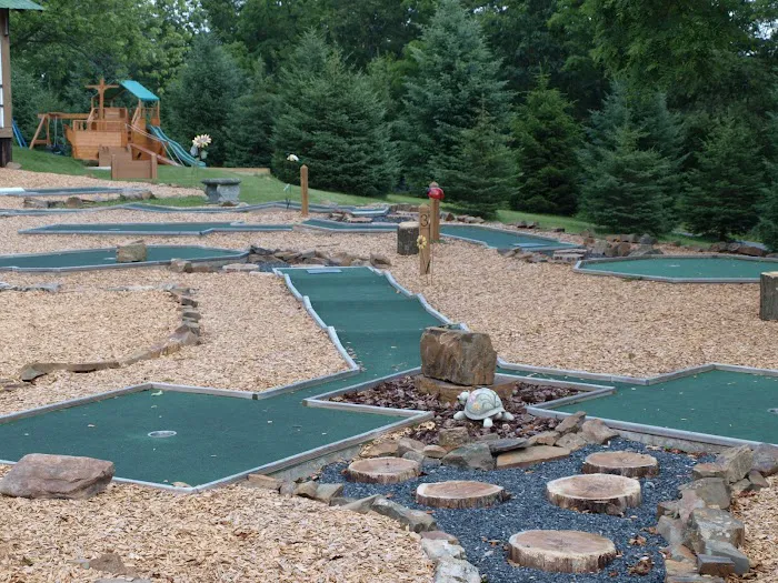 Pleasant Hills Campground Picture 10