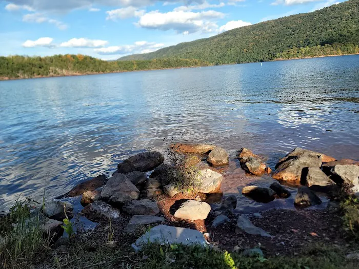 Seven Points Campground- Senoia Camp Loop Picture 1