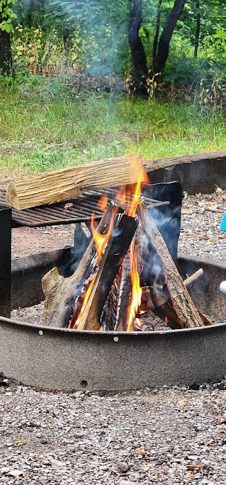 Seven Points Campground- Point Camp Loop Picture 2