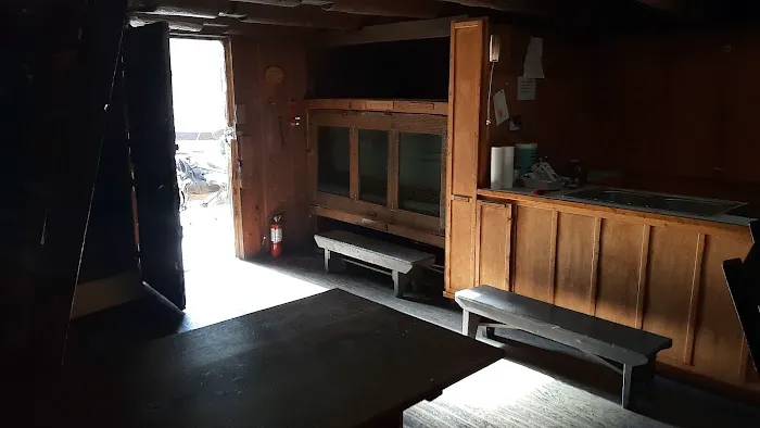 Hermitage Cabin (PATC): Parking Area Picture 3