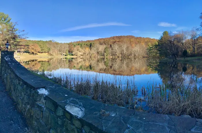 Summit Lake Camp Picture 3