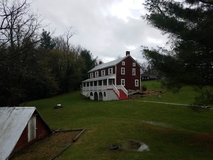 Summit Lake Camp Picture 4